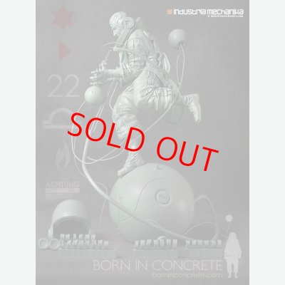 画像3: Derek Stenning's Dystopic